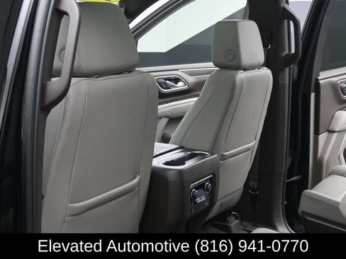 Used 2023 Chevrolet Tahoe LT w/ Luxury Package AWD/4WD image 19