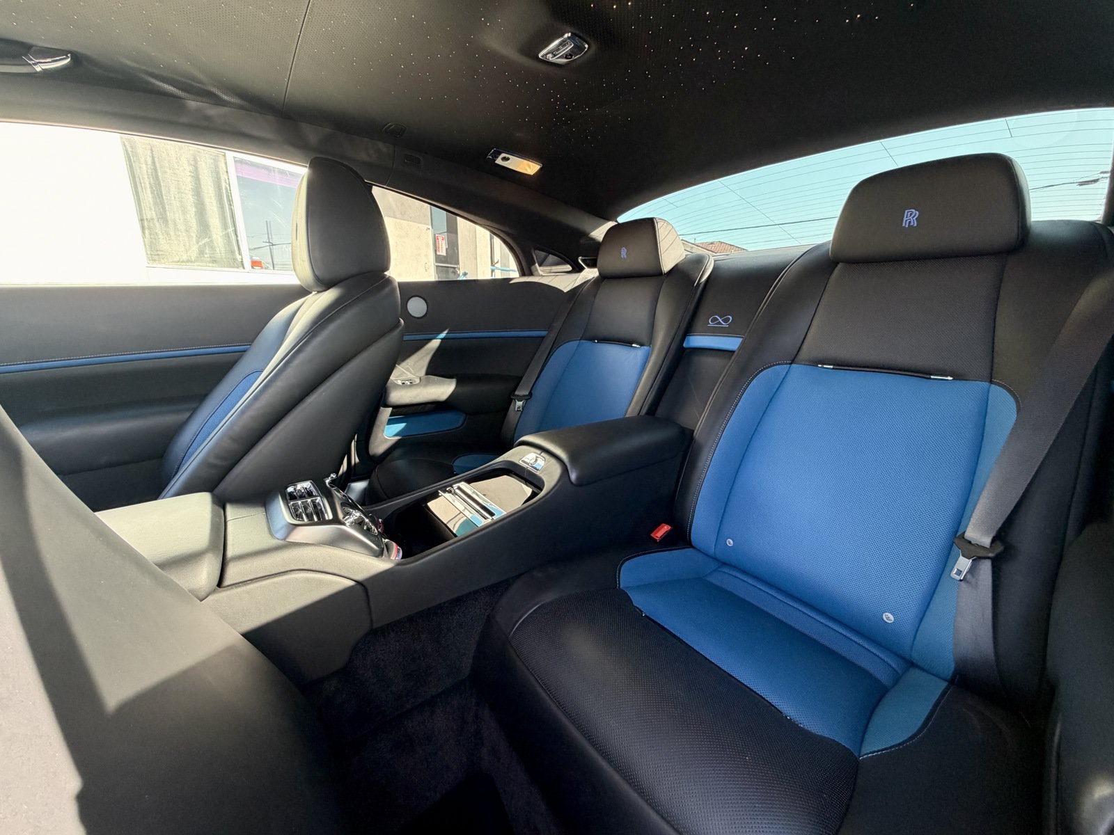 Used 2018 Rolls-Royce Wraith RWD image 8