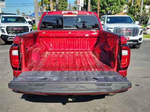 Used 2025 GMC Canyon Elevation w/ Convenience Package image 25