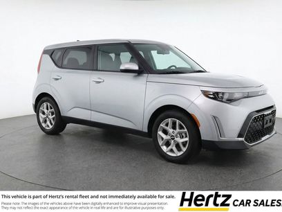 Used 2025 Kia Soul LX w/ LX Technology Package