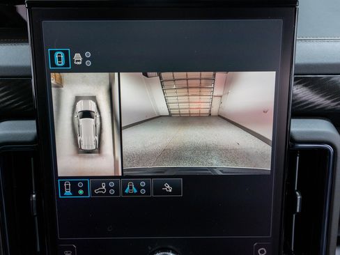 Used 2025 GMC Yukon AT4 w/ Premium Trailering Package image 25