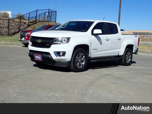 Used 2016 Chevrolet Colorado Z71 image 1