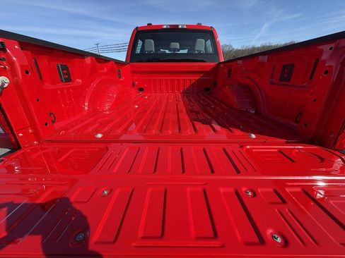 New 2026 Ford F250 XL w/ XL Chrome Package image 25