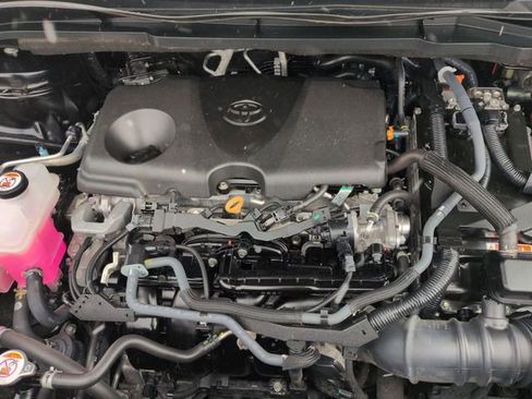 Certified 2024 Toyota Sienna XLE image 34