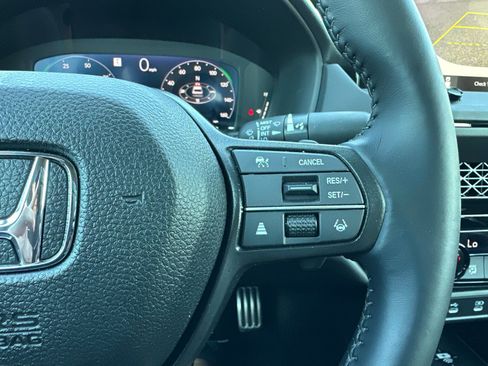 Certified 2025 Honda Accord Sport image 30