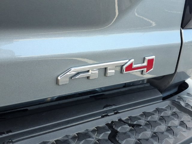 Used 2025 GMC Canyon AT4 AWD/4WD image 22
