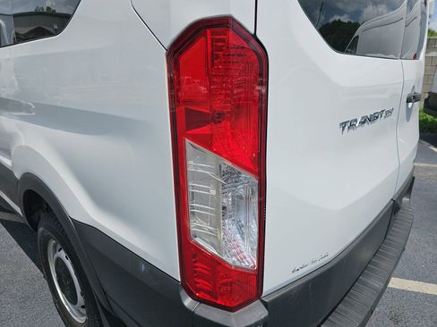 Used 2022 Ford Transit 350 XL RWD image 33