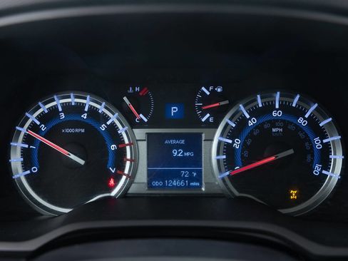 Used 2019 Toyota 4Runner 4WD image 32