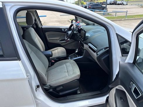 Used 2018 Ford EcoSport SE w/ SE Convenience Package FWD image 13