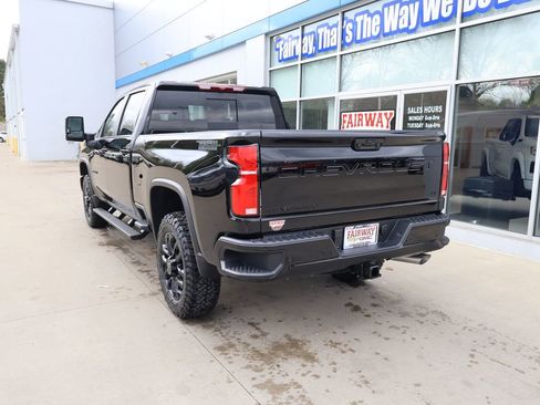 New 2026 Chevrolet Silverado 2500 LT w/ Trail Boss Package AWD/4WD image 8