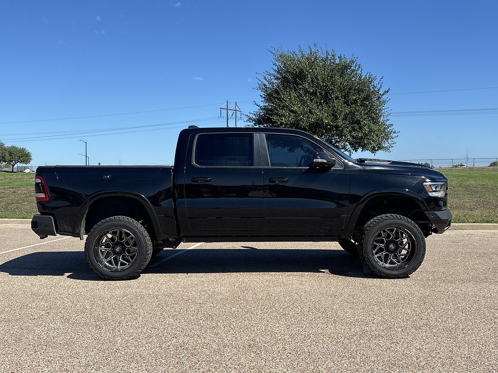 Used 2020 RAM 1500 Laramie AWD/4WD image 4