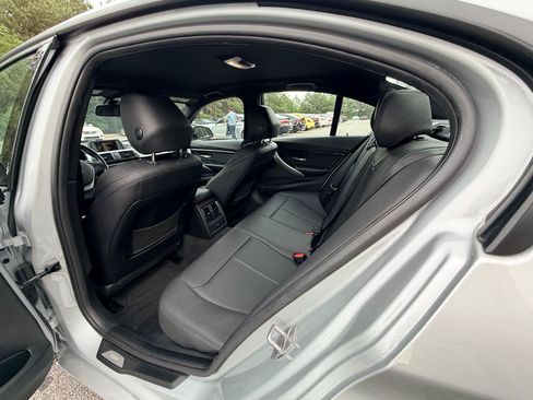 Used 2016 BMW 328i Sedan RWD image 10