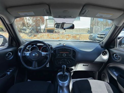Used 2014 Nissan Juke S image 27
