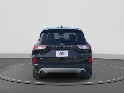 Certified 2022 Ford Escape SE image 6