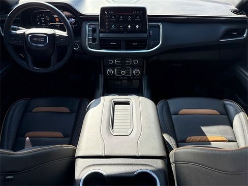 Used 2024 GMC Yukon AT4 w/ AT4 Premium Package image 11