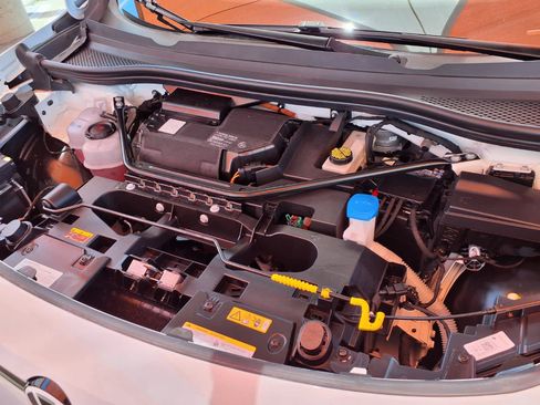 Used 2023 Volkswagen ID.4 Pro RWD image 8