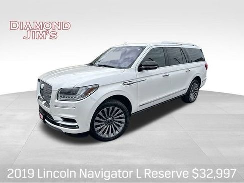 Used 2019 Lincoln Navigator L Reserve image 1