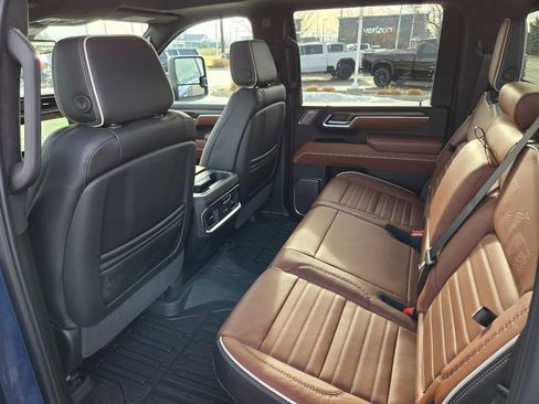 New 2026 GMC Sierra 3500 Denali Ultimate image 43