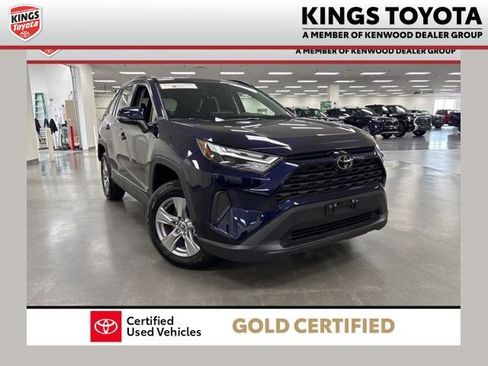 Used 2025 Toyota RAV4 XLE image 1