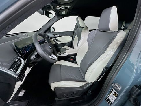 New 2026 BMW X1 xDrive28i w/ Technology Package image 16