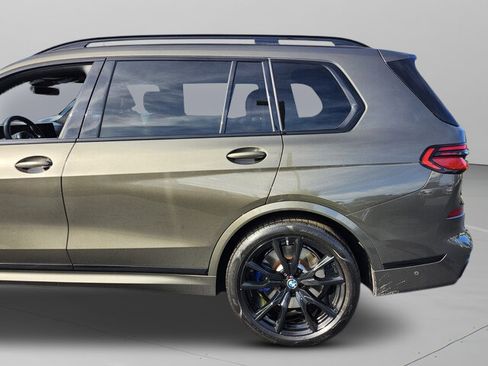 Used 2023 BMW X7 M60i w/ Executive Package image 41