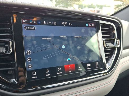 Used 2024 Dodge Durango GT image 14