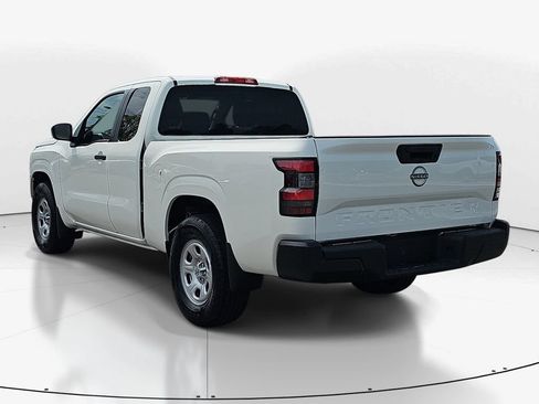 Used 2024 Nissan Frontier S RWD image 8