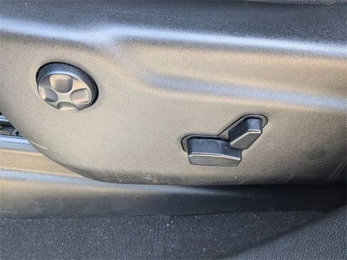 Used 2023 Dodge Durango GT image 20