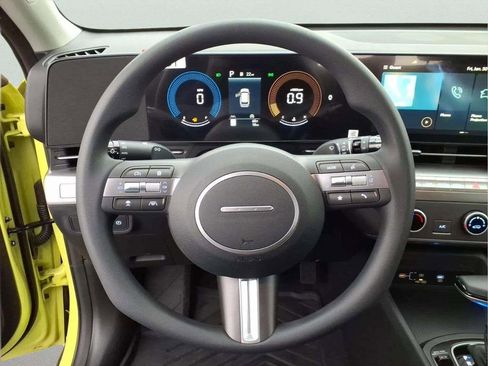 New 2026 Hyundai Kona SE FWD image 11