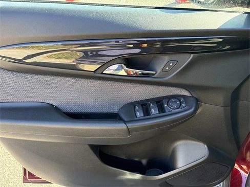 Used 2025 Chevrolet TrailBlazer LT image 24