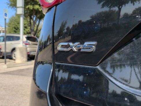 Used 2019 MAZDA CX-5 Touring FWD image 12