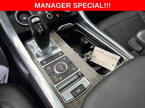 Used 2019 Land Rover Range Rover Sport Supercharged AWD/4WD image 28