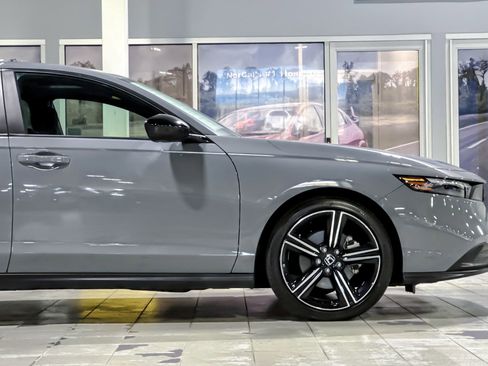 Used 2023 Honda Accord Sport image 33