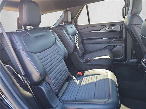 New 2026 Ford Explorer ST-Line w/ ST-Line Street Pack image 16