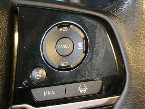 Used 2019 Honda Pilot Touring image 25