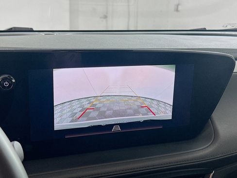 Used 2025 Buick Encore GX Preferred image 23