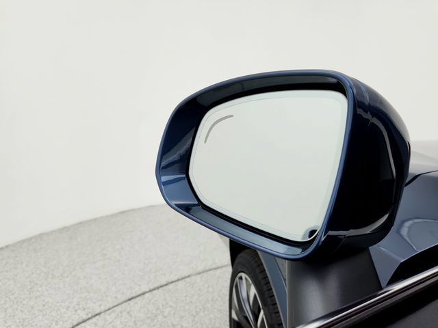 New 2026 Volvo XC90 B6 Plus w/ Protection Package Premier AWD/4WD image 19