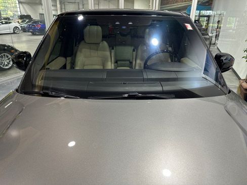 Used 2019 Land Rover Range Rover HSE AWD/4WD image 16