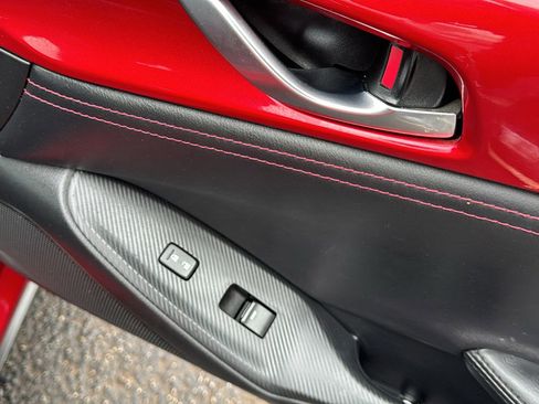 Used 2016 MAZDA MX-5 Miata Grand Touring image 21