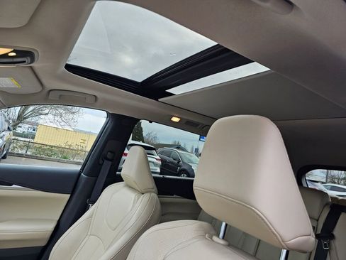 Used 2023 INFINITI QX60 Sensory w/ Vision Package image 27