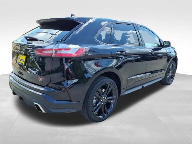 Used 2024 Ford Edge ST w/ Equipment Group 401A AWD/4WD image 15