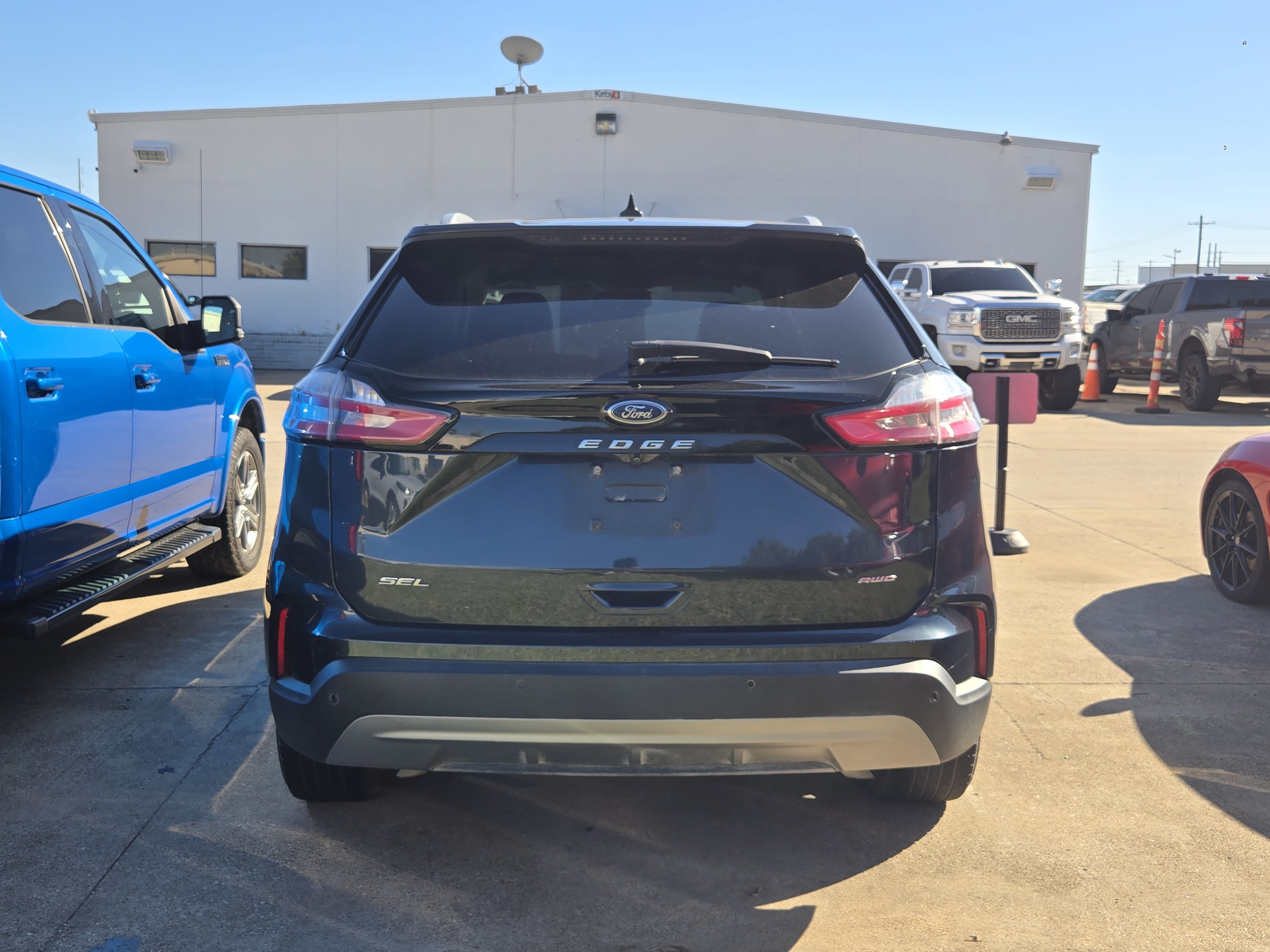 Used 2022 Ford Edge SEL w/ Convenience Package AWD/4WD image 5