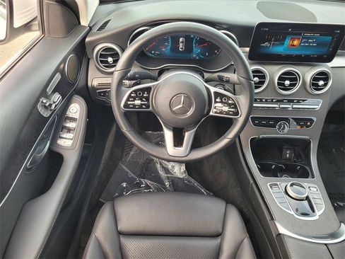 Used 2021 Mercedes-Benz C 300 Sedan image 12