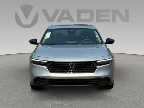 Used 2025 Honda Accord SE image 24