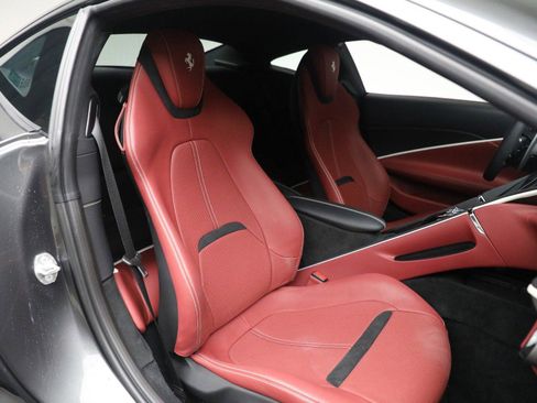 Certified 2024 Ferrari Roma image 22