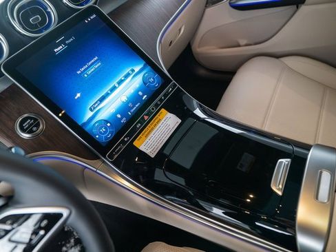 New 2026 Mercedes-Benz GLC 300 4MATIC image 23