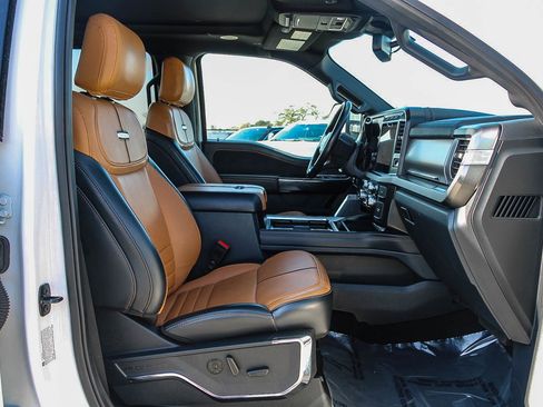 Used 2024 Ford F350 Platinum image 17