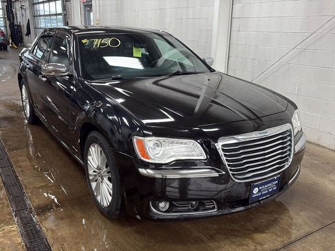 Used 2012 Chrysler 300 C AWD/4WD image 2
