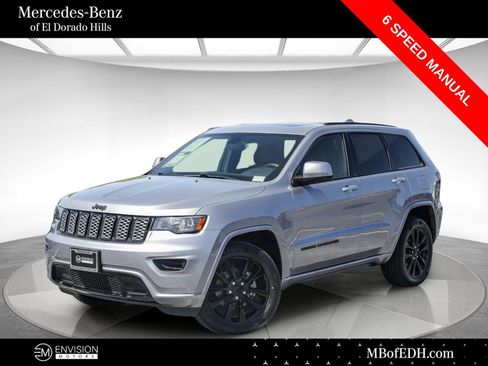 Used 2019 Jeep Grand Cherokee Altitude AWD/4WD image 1