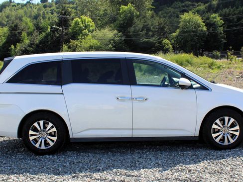 Used 2014 Honda Odyssey EX-L image 9